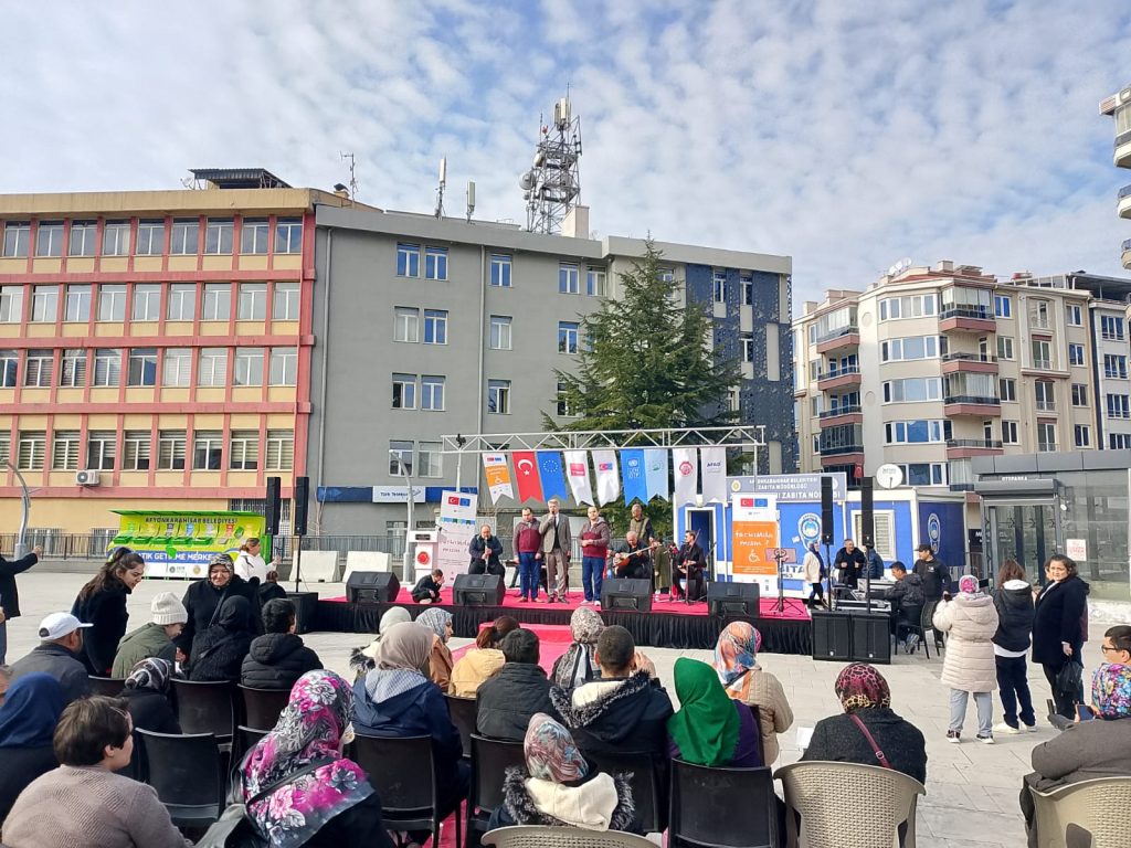 Afet Farkındalık Meydanında Dayanışma Buluşması