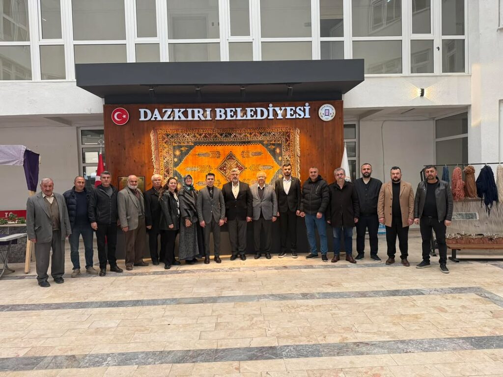 Ak Parti Afyonkarahisar Milletvekili Ali Özkaya, Dazkırı’nda Belediye Başkanı Fatih Çiçek’i Ziyaret Etti