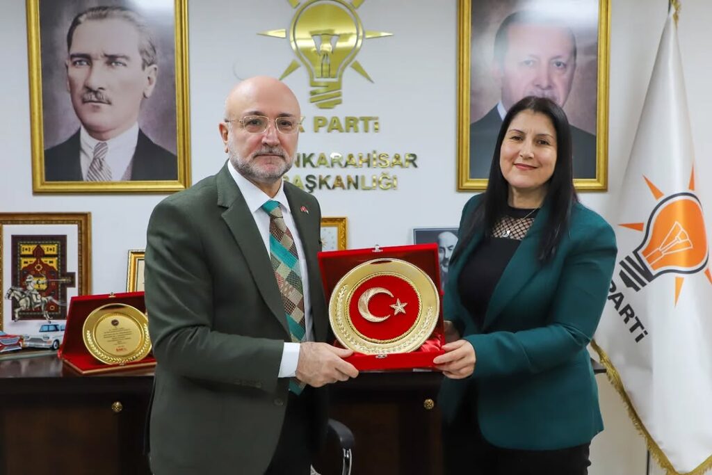 AK Parti Afyonkarahisar İl Başkanlığı, Ulusal Otizm Konfederasyonu Genel Başkanı’nı Ağırladı
