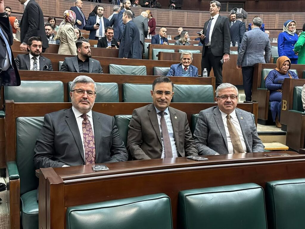 AK Parti Grup Toplantısında Cumhurbaşkanı Erdoğan’ın Konuşması Dinlendi