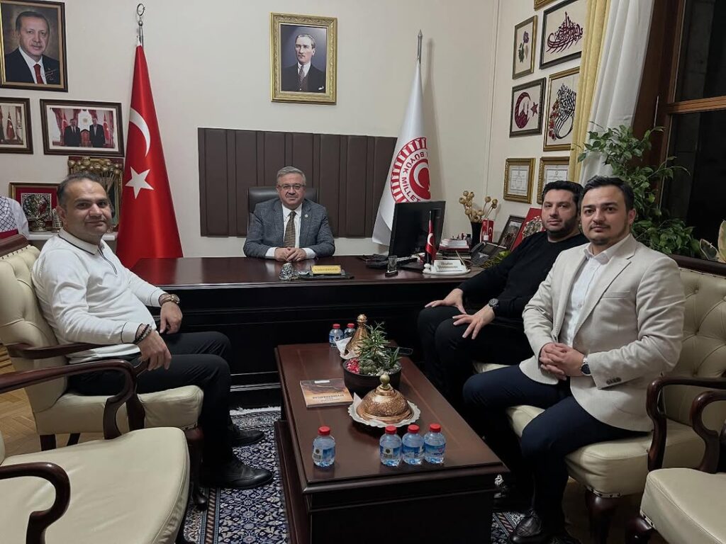 Ak Parti Milletvekili Ahmet Aktürk, Sandıklı Sera Yatırımcılarını TBMM’de Ağırladı