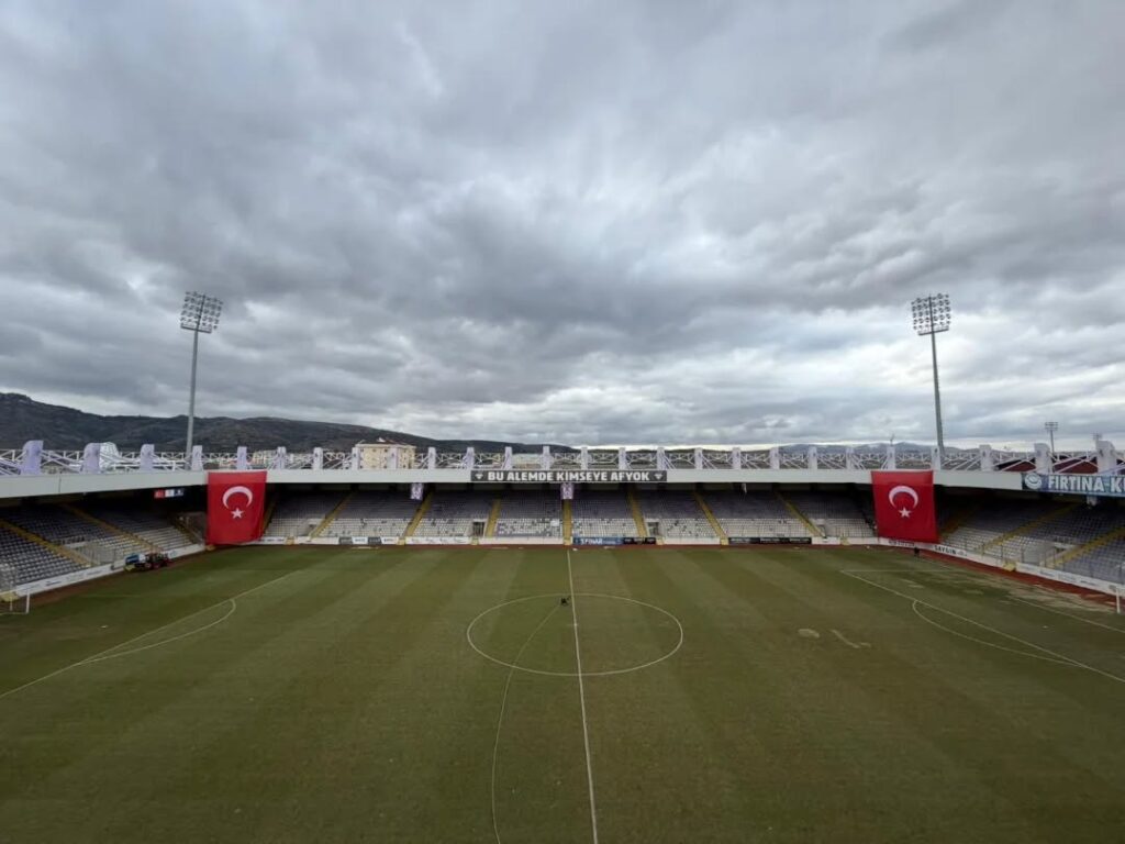 Afyonkarahisar Afyok Grubu: Zafer Stadı Hazır, Sen de Hazır Mısın?