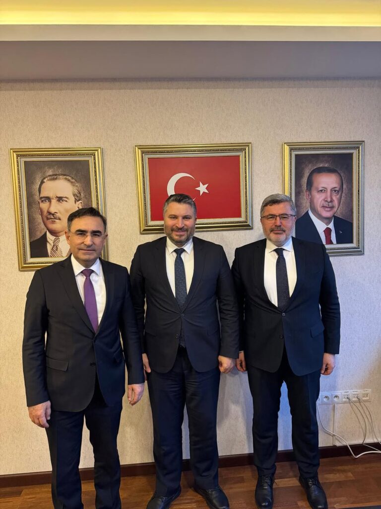 Ak Parti Afyonkarahisar Milletvekili Ali Özkaya, Sanayi ve Teknoloji Bakan Yardımcısı Oruç Baba İnan’ı Ziyaret Etti