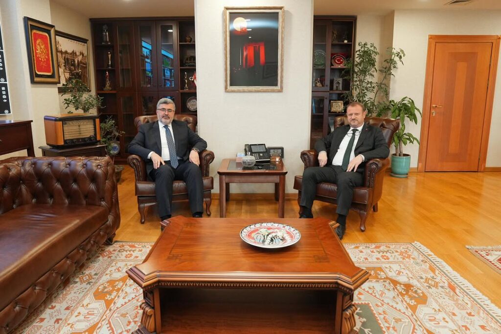 RTÜK Başkanı Mehmet Daniş’i Ziyaret Eden Milletvekili Ali Özkaya’dan Tebrik Ziyareti