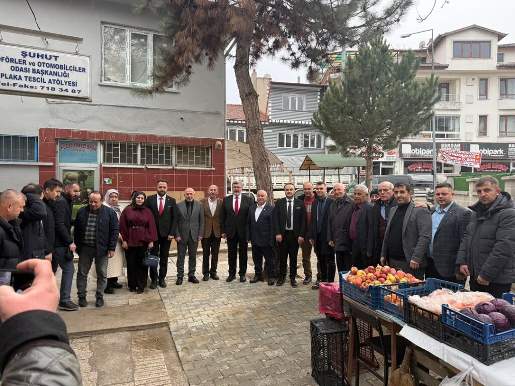 Ak Parti Afyonkarahisar Milletvekili Ali Özkaya’dan Şuhut Esnaf ve Sanatkarlar Odası Başkanı Ahmet Akdağ ve Şoförler Odası Başkanı Mahmut Öz’e Ziyaret