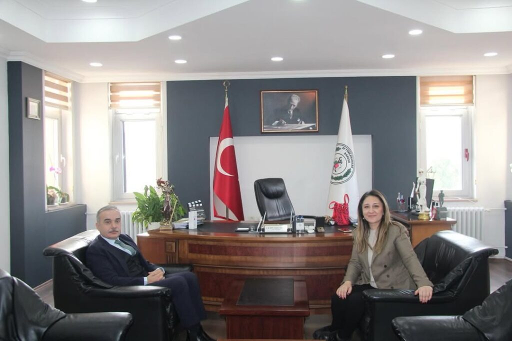 Afyonkarahisar Cumhuriyet Başsavcısı Mehmet PATLAK, Baro Başkanı Av. M. İpek YILMAZ GÖKTÜRK’ü Ziyaret Etti