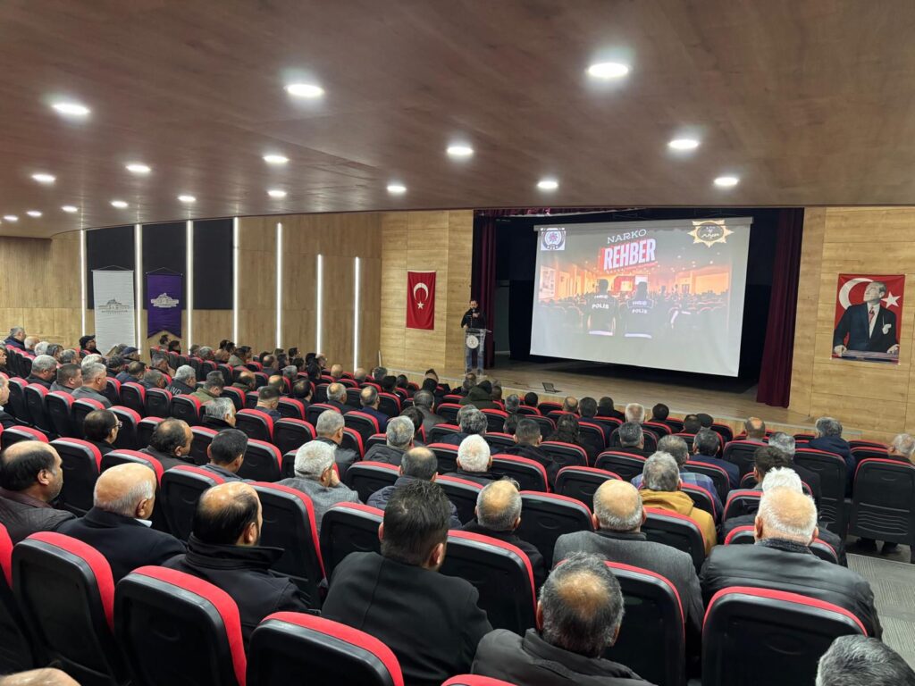 Muhtarlar Akademisinde NarkoRehber Eğitimi