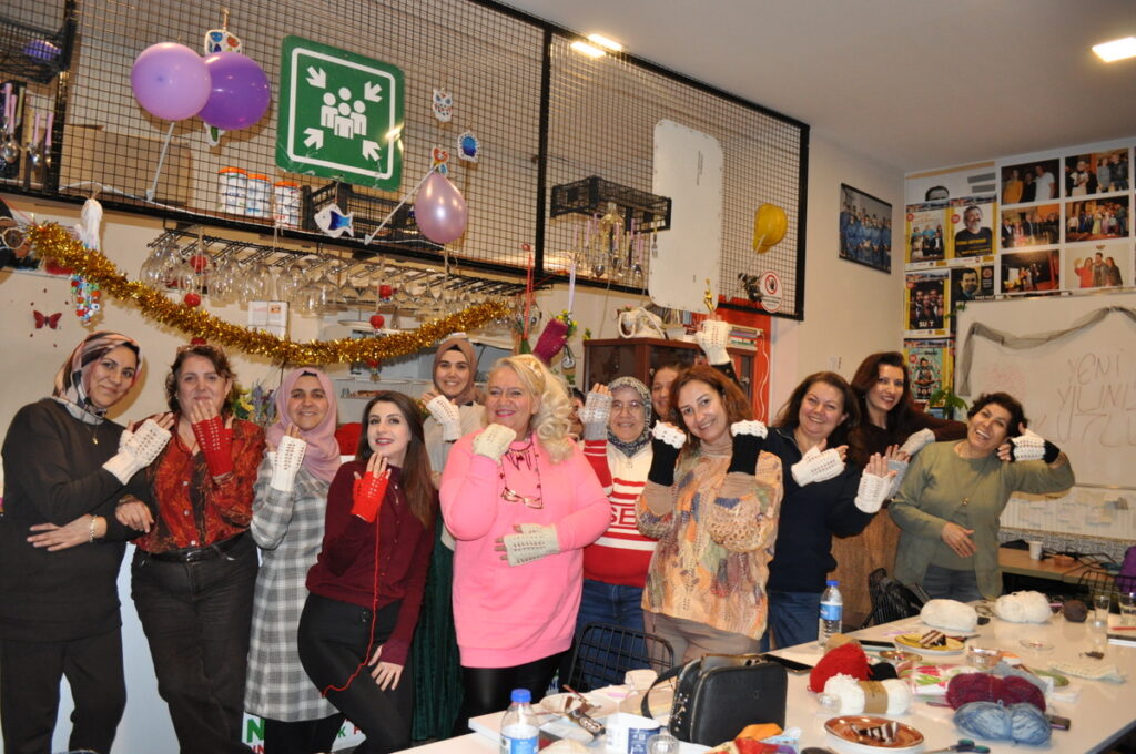 Cafelife’ta Örgü Günleri Neşeyle Devam Ediyor