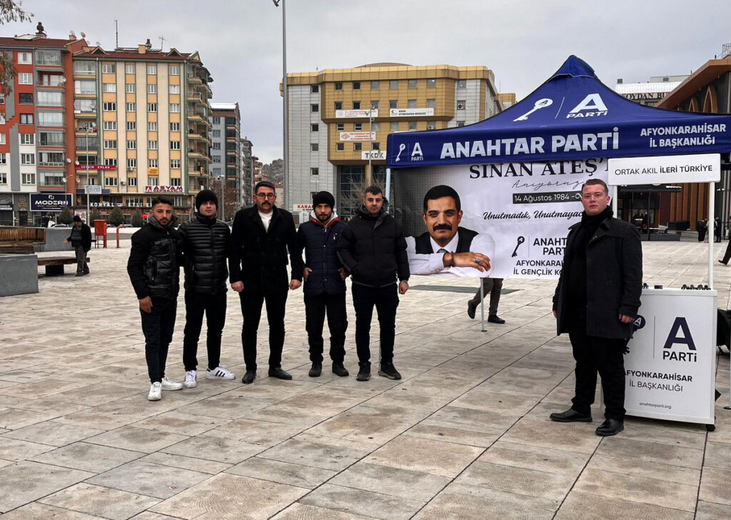 ANAHTAR PARTİ’DEN SİNAN ATEŞ İÇİN ANMA VE ADALET