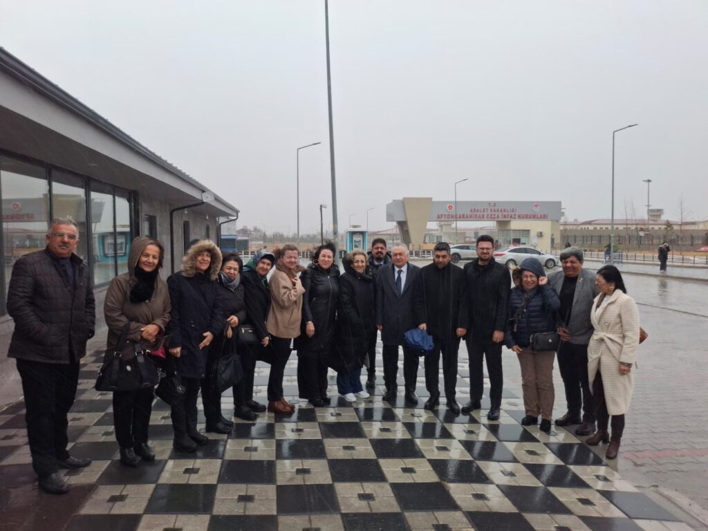 “Bu Bir Dayanışma Değil, Hukuksuzluğa Karşı Duruştur”