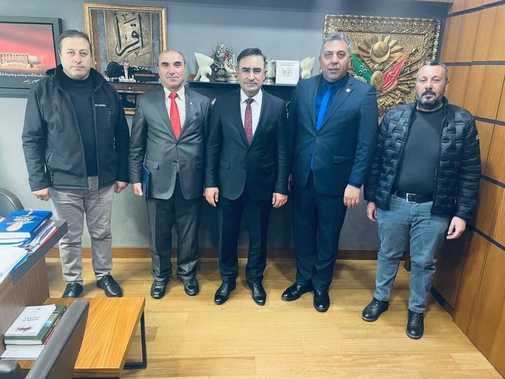 Çay İlçe Başkanı Coşkun Sarıpınar ve Pazarağaç Belediye Başkanı Şevki Kara Gazi Meclisinde Buluştu