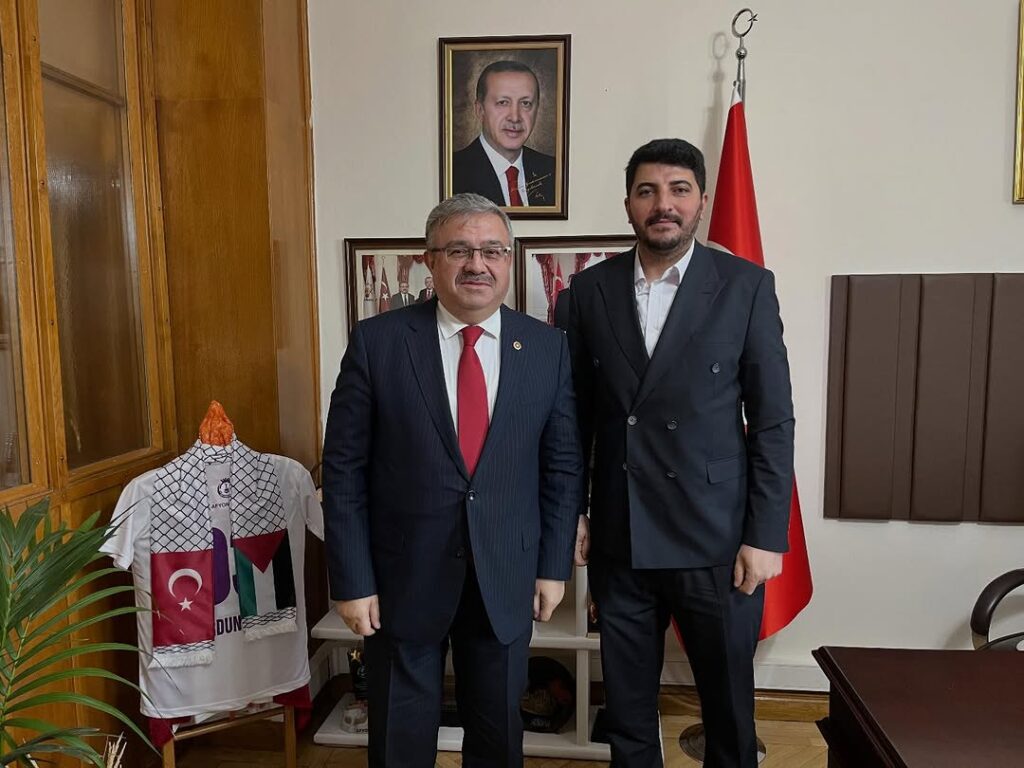 Ak Parti Milletvekili İbrahim Yurdunuseven, İhsaniye Kayıhan Belde Başkanı Ali Özdemir’i TBMM’de Ağırladı