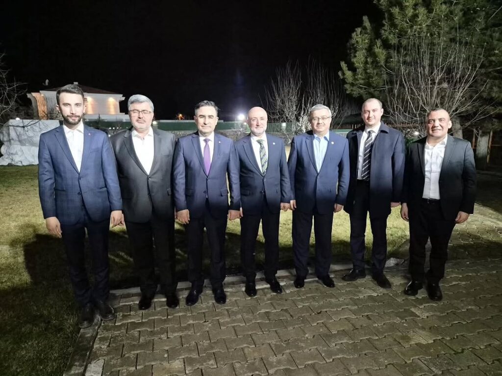 Ak Parti Afyonkarahisar İl Gençlik Kolları Başkanı’ndan Birlik Mesajı