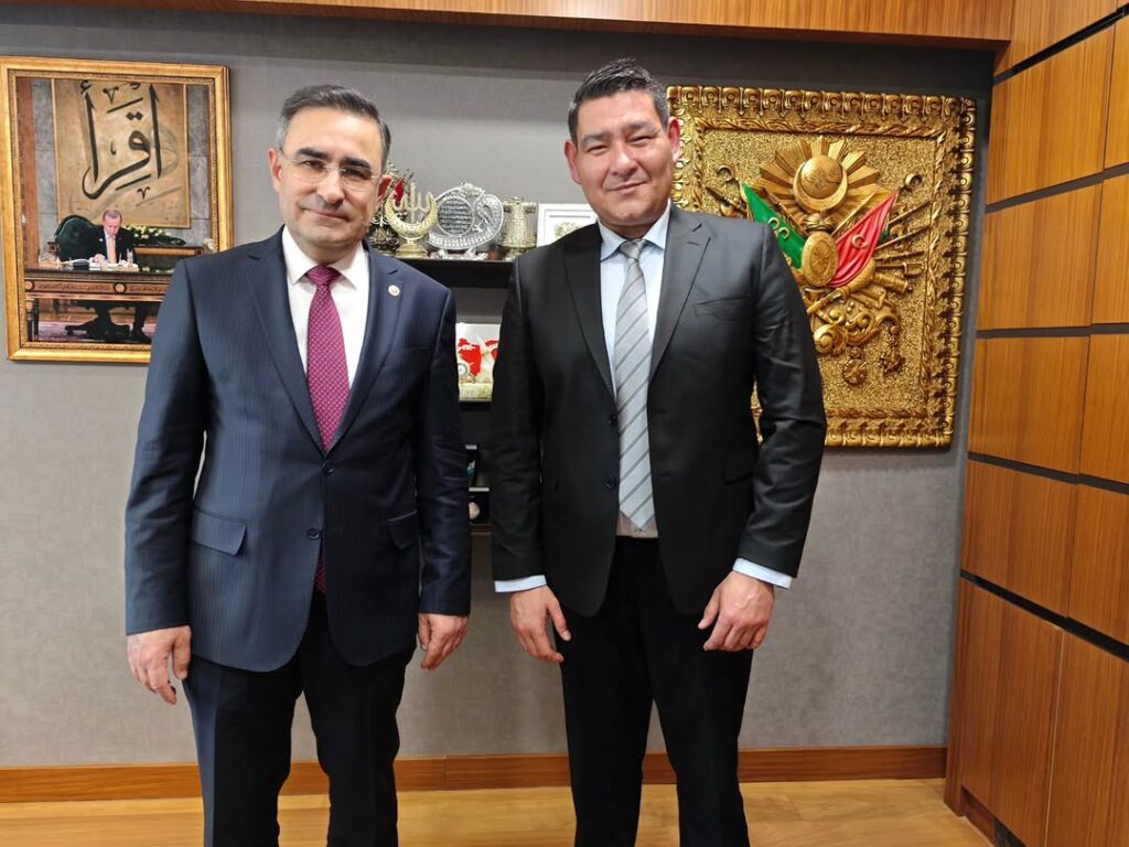 Ak Parti Milletvekili Hasan Arslan, Hasan Ege Söğüt’ü Mecliste Ağırladı