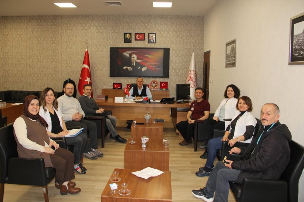 Afyonkarahisar Devlet Hastanesi Diyaliz Ünitesi 2025 Yılı Değerlendirme Toplantısı Hakkında Bilgi Verdi