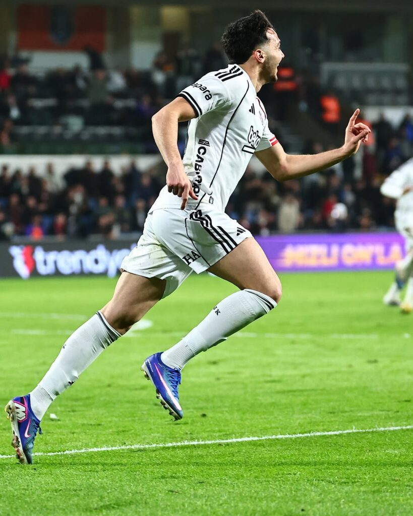 Beşiktaş Son Sözü Söyledi: Mustafa Erhan Hekimoğlu! ????????