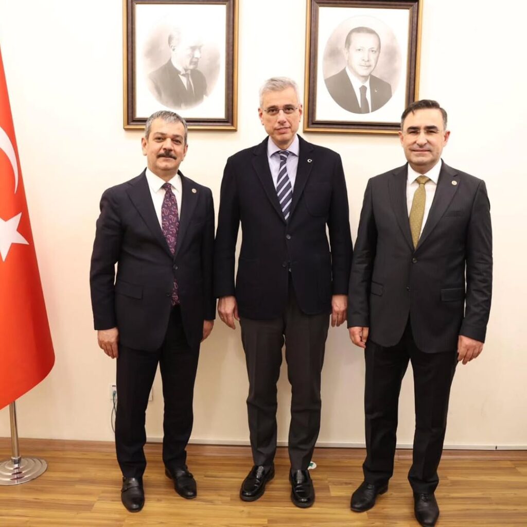 Ak Parti Afyonkarahisar Milletvekili Hasan Arslan, Sağlık Alanında Önemli İsimlerle Bir Araya Geldi
