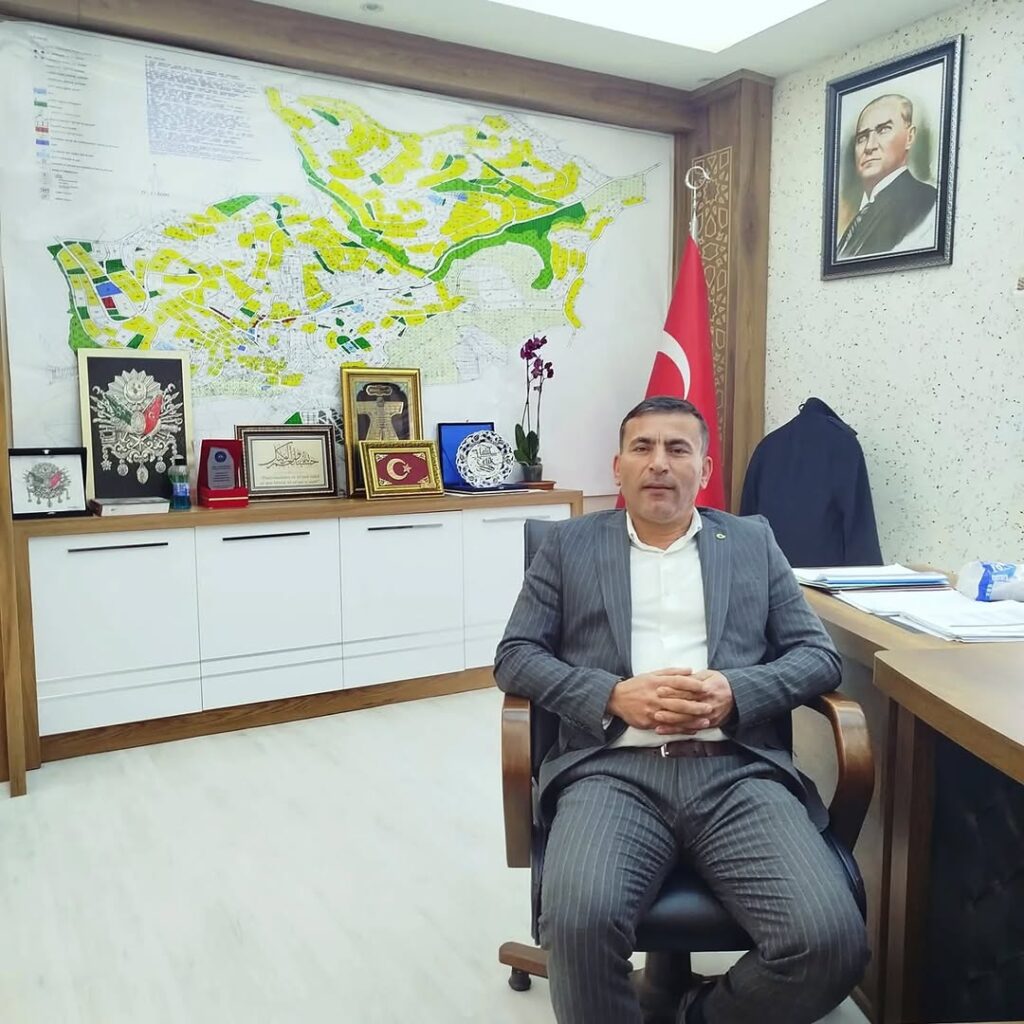 DeğirmenAyvalı Belediye Başkanı Halil Çelik: Ey bu güzel günleri bize nasip eden Allah’ım