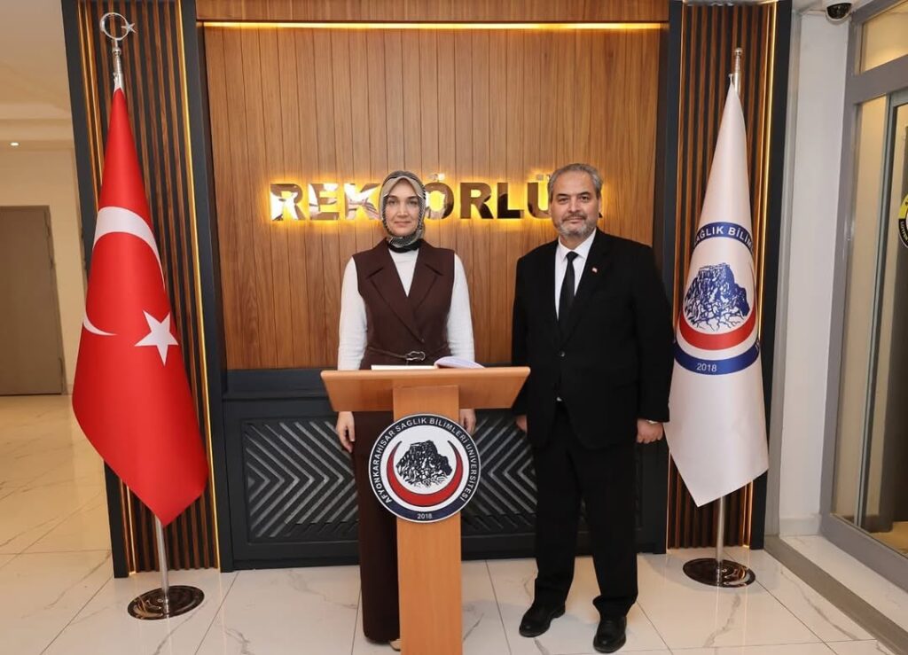 Cumhurbaşkanı Erdoğan’ın Tensipleriyle İçişleri Bakan Yardımcılığı Görevine Atanan Afyonkarahisar Valisi Tebrik Edildi