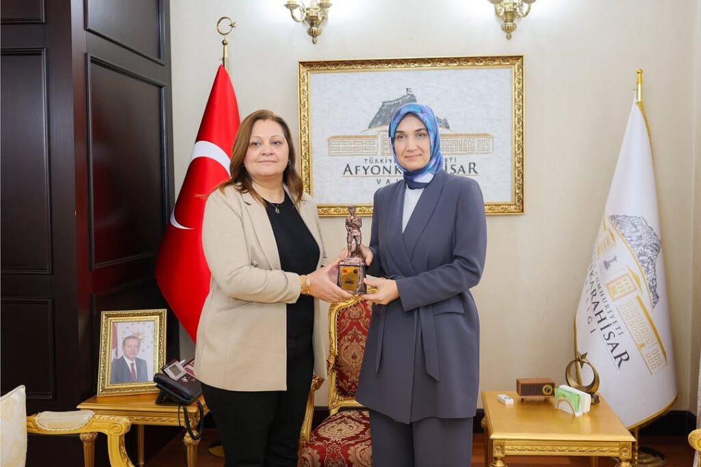 Afyonkarahisar Belediye Başkanı Burcu Köksal, İçişleri Bakan Yardımcısı Kübra Güran Yiğitbaşı’nı Ziyaret Etti