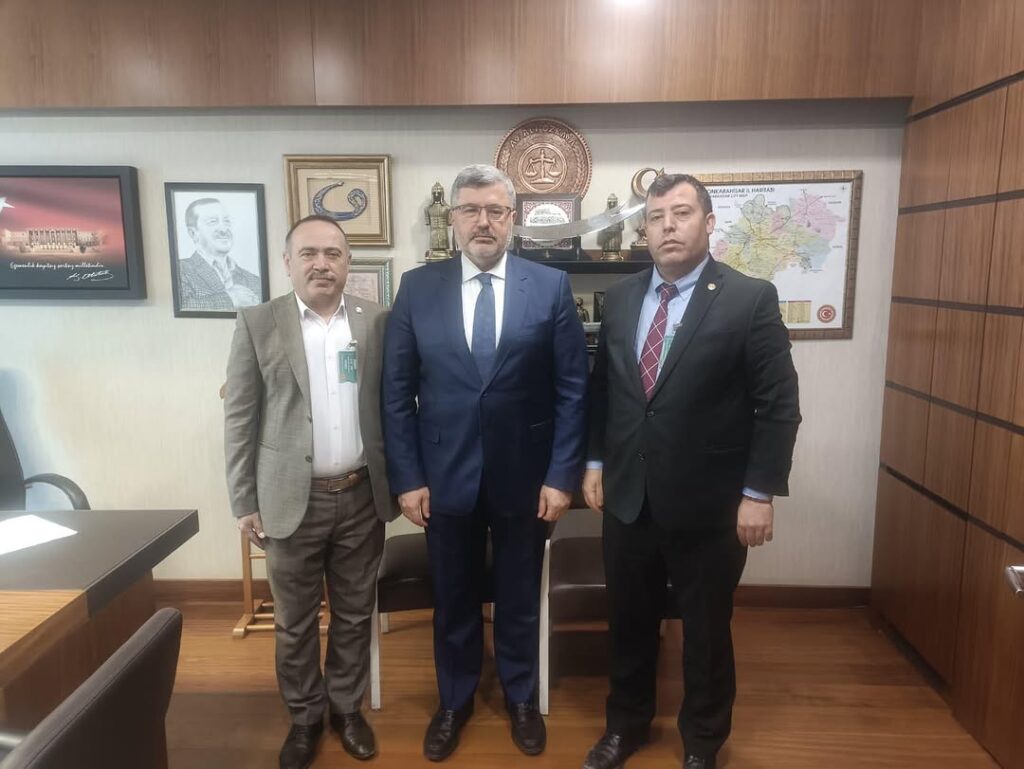 İhsaniye Yaylabağı Belediye Başkanı ve Meclis Üyesi Gazi Meclis’te Misafir Edildi