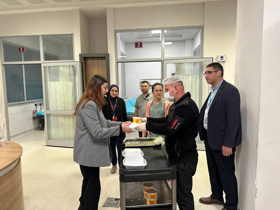 Afyonkarahisar Devlet Hastanesi Acil Servisinde Ramazan Ayına Özel İftar ve Sahur Hizmeti