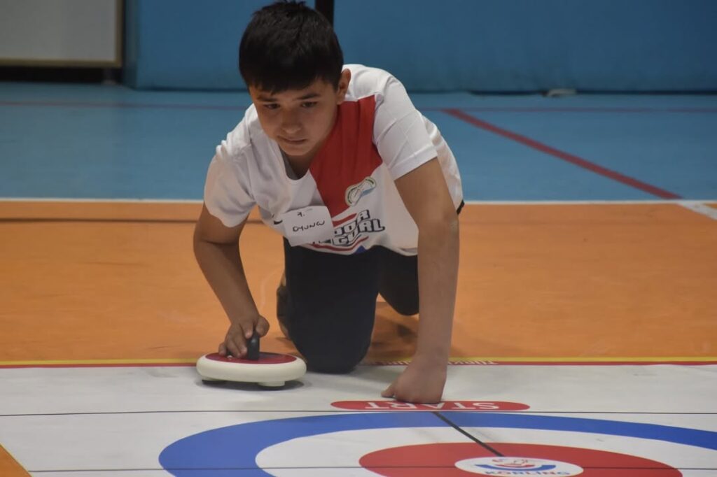 Afyonkarahisar Gençlik ve Spor İl Müdürlüğü’nün Floor Curling Yıldız Erkekler Müsabakaları