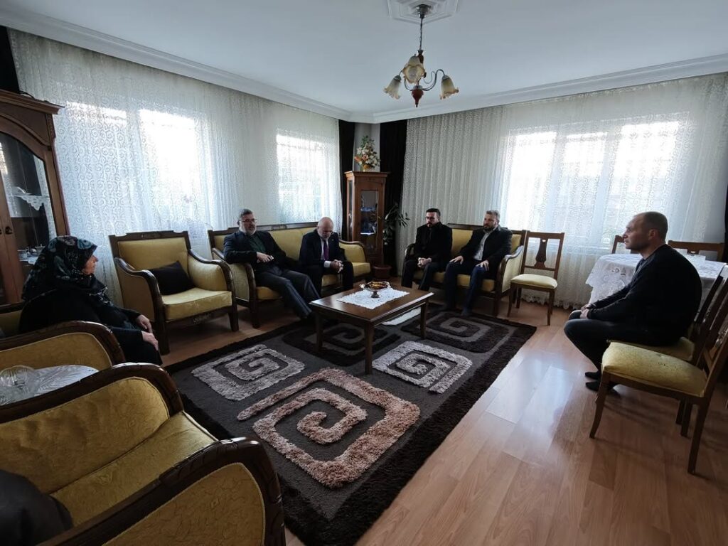 AK Parti Afyonkarahisar İl Başkanlığı’ndan Taziye Ziyareti