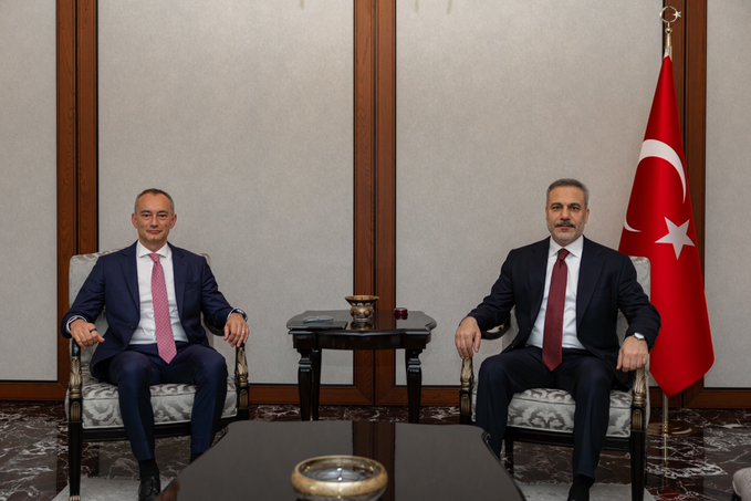 Hakan Fidan, Mladenov’u Kabul Etti