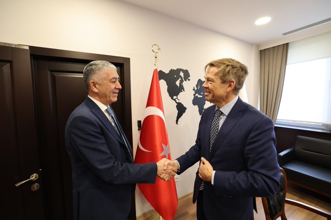 Hollanda Büyükelçisi’nden Ziyaret