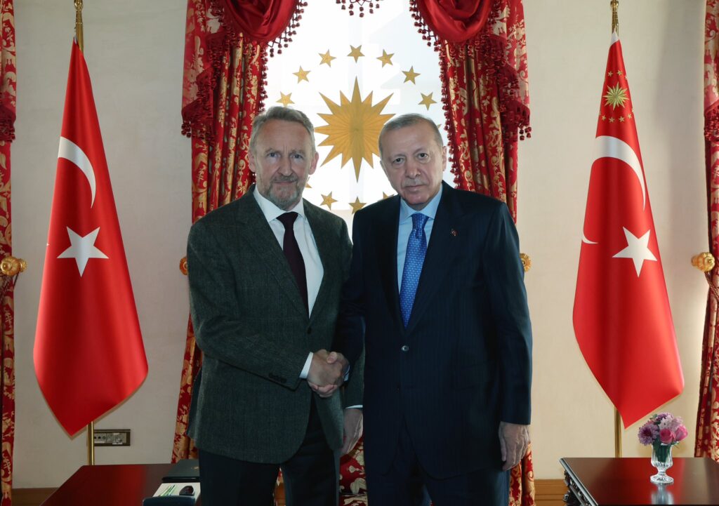 Cumhurbaşkanı Erdoğan İzzetbegoviç’i kabul etti