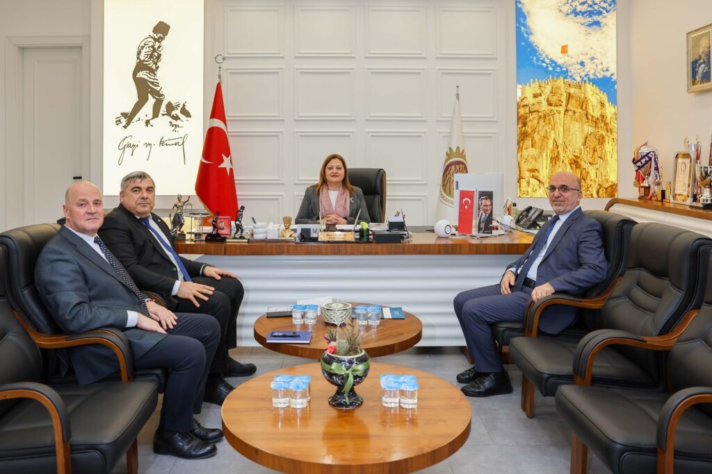 HANGİ DAĞDA KURT ÖLDÜ?