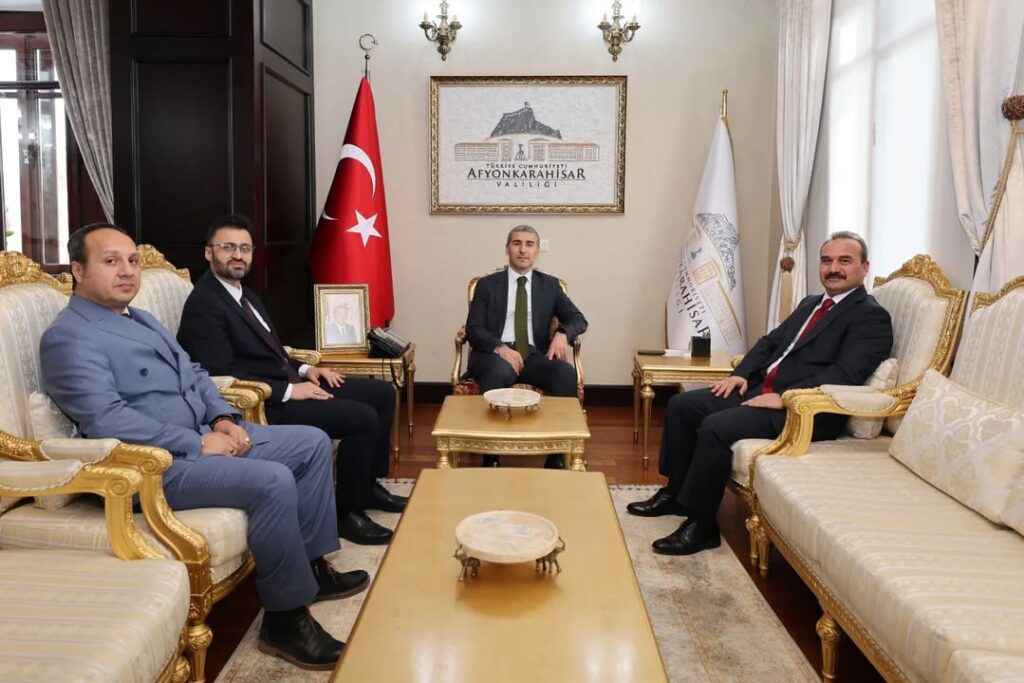 Afyon Valilisi Naci Aktaş’a ziyaretler devam ediyor