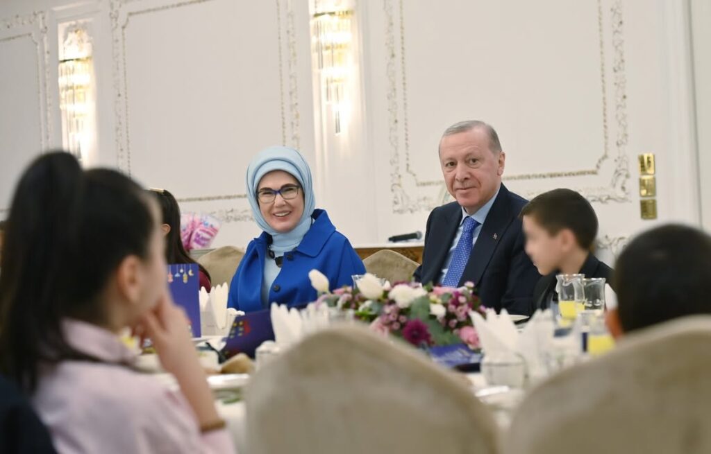 Emine Erdoğan’ın Paylaştığı Fotoğraflar