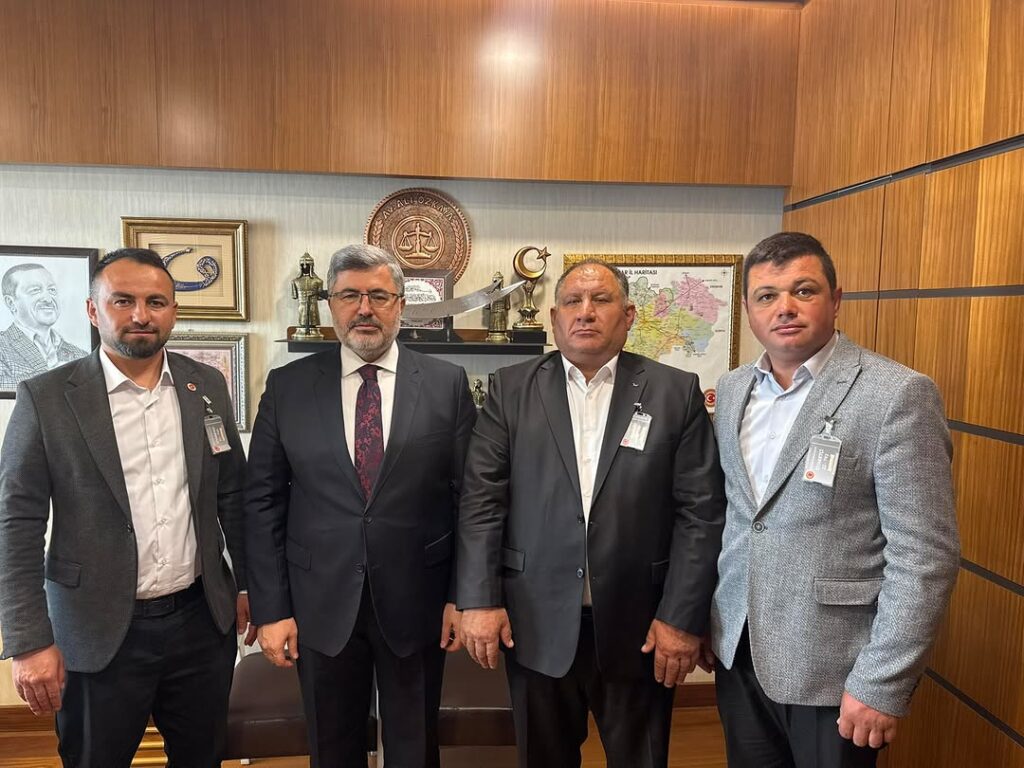 Muhtarlar Gazi Meclis’te Buluştu