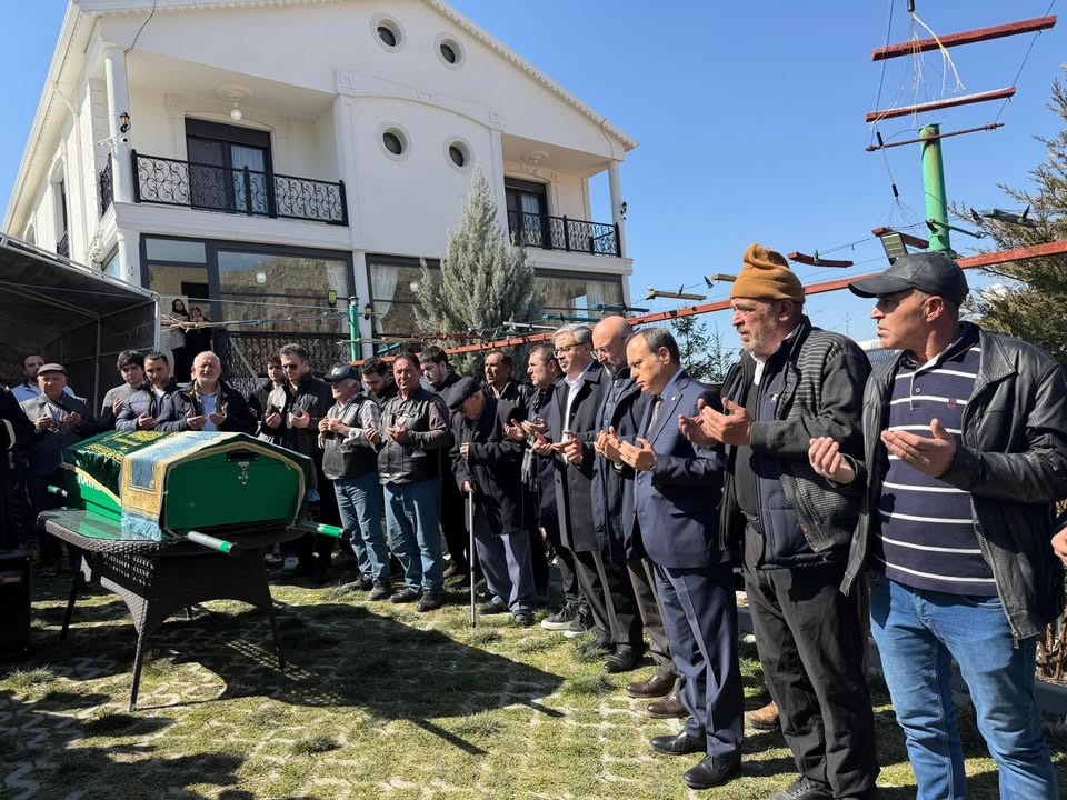 AFSİAD Başkanının Babasının Cenaze Törenine Katılım – Sinanpaşa