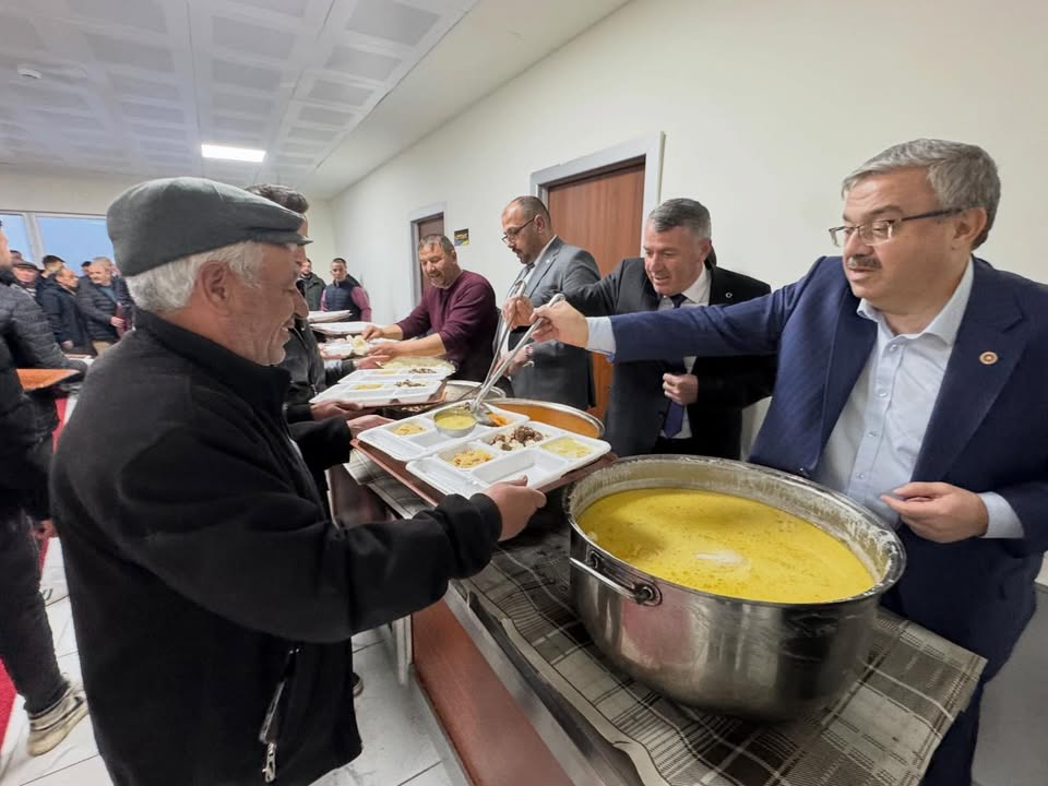 Afyonkarahisar Milletvekili İbrahim Yurdunuseven’den Bayat İftarı