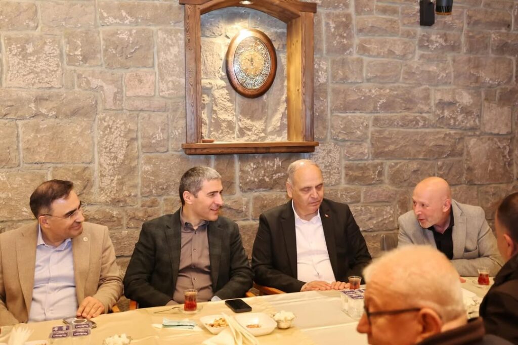 Afyonkarahisar Valiliği’nin Erkmen Beldesi’nde Gerçekleştirdiği İftar Programı