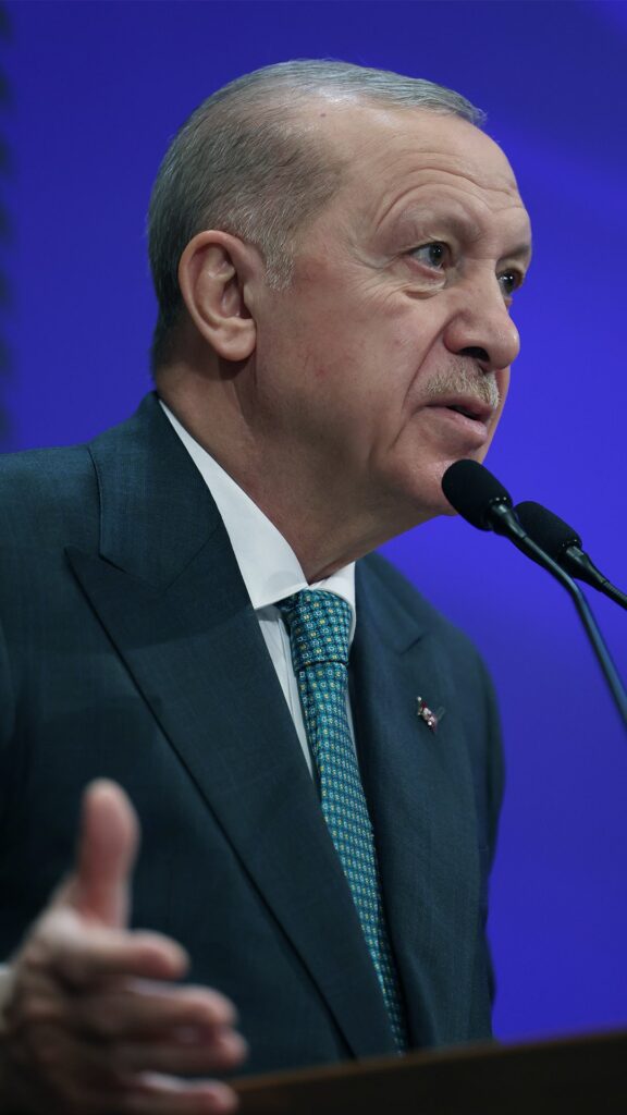 Türkiye ve Türk Milleti Dostları Yalnız Bırakmıyor