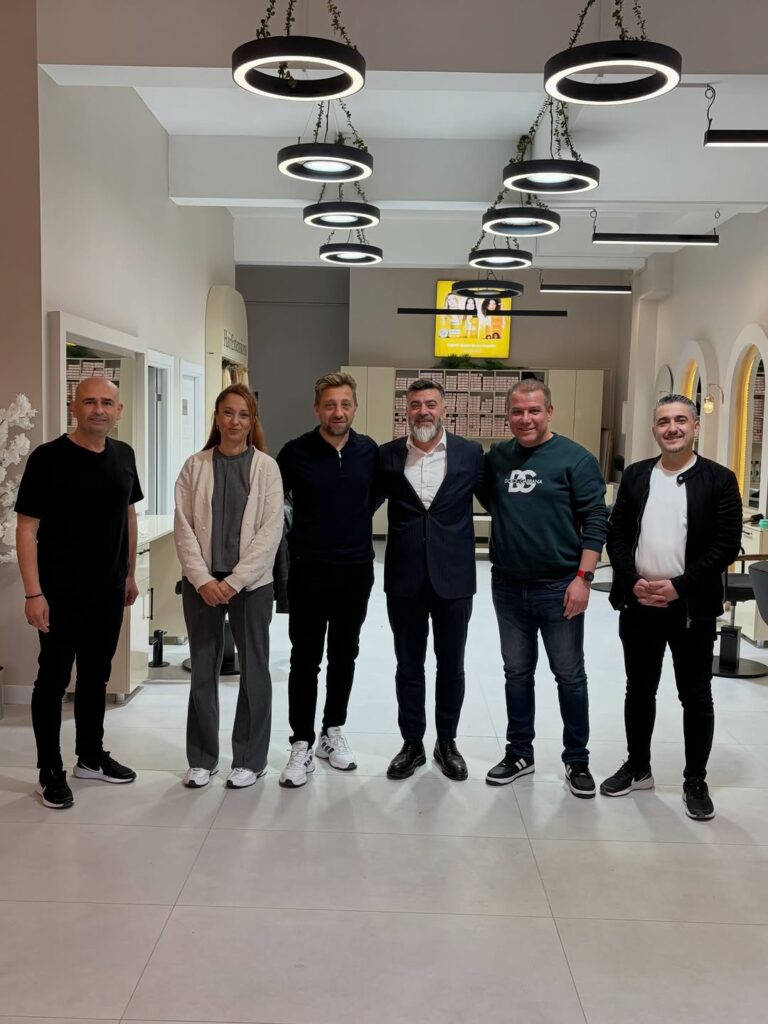 Berberler ve Kuaförler Odası’ndan Yeni Şube Açılışı