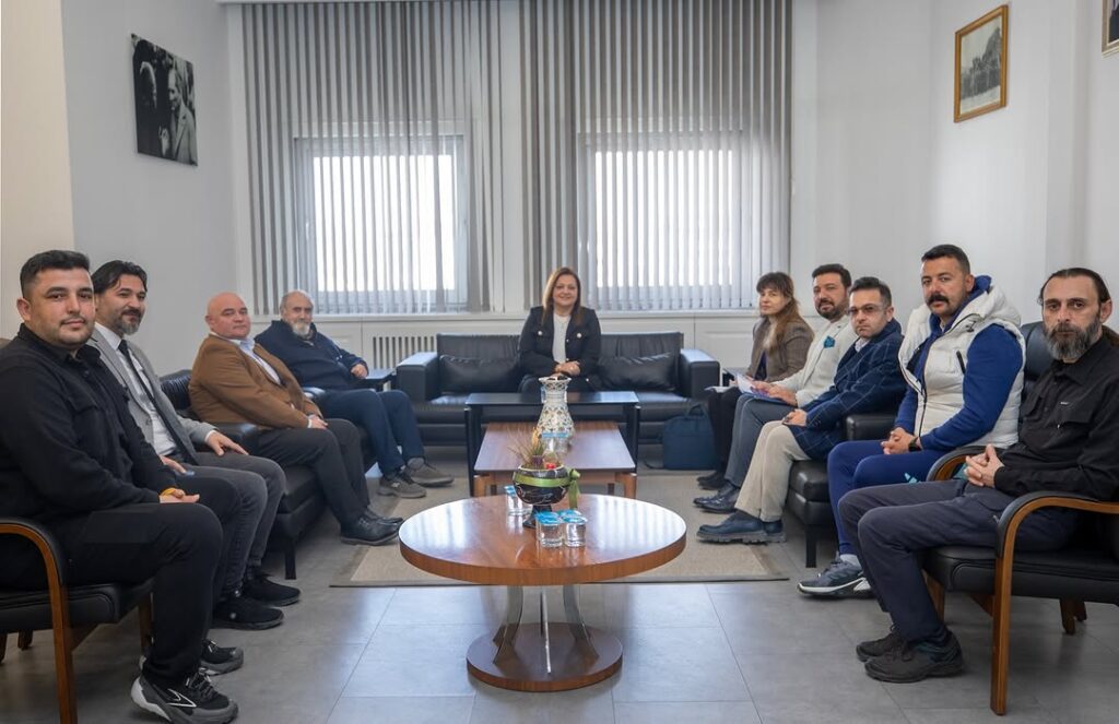 Afyonkarahisar Belediye Başkanı Burcu Köksal’dan Kültür Sanat Faaliyetleri Hakkında Toplantı