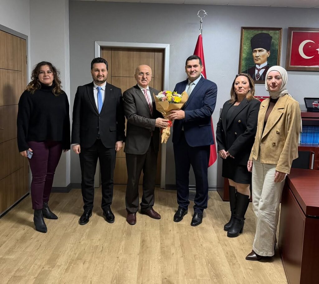 Afyonkarahisar SMMM Odası Başkanı ve Heyeti Sgk İl Müdürlüğü’nü Ziyaret Etti