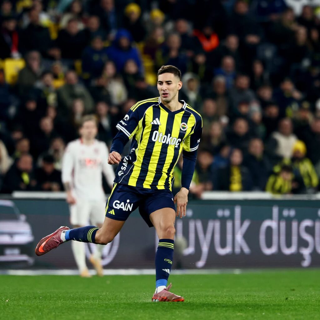 Fenerbahçe’den Mert Müldür Açıklaması