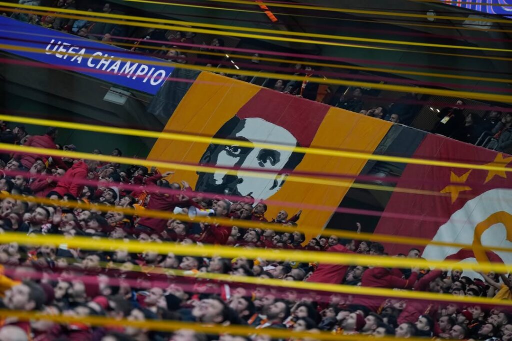 Galatasaray Spor Kulübü’nün Hedefi: Türk Olmayan Takımları Yenmek