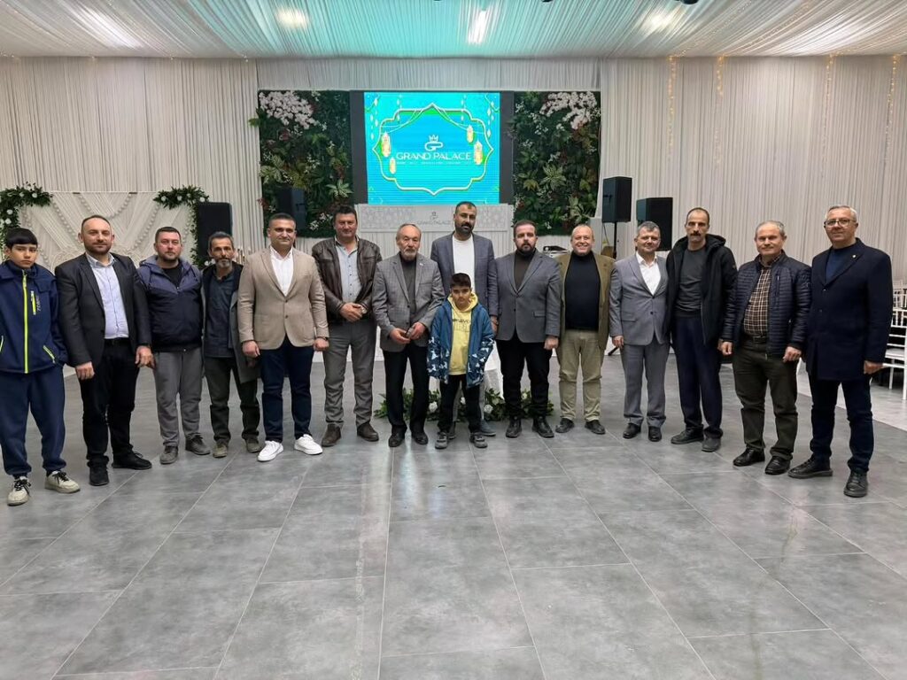 Emirdağ Belediye Başkanı Serkan Koyuncu, Üreticilerle Birlikte Bugün İftar Yemeği Düzenledi