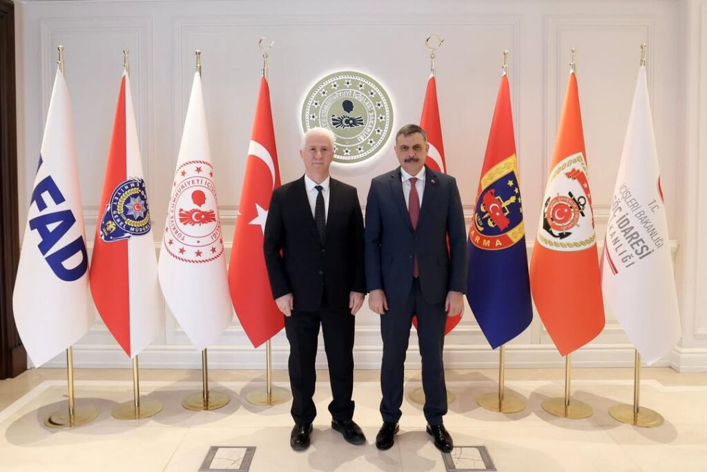 Anayasa Mahkemesi Başkanvekili Hasan Tahsin Gökcan İçişleri Bakanı Mustafa Çiftçi’yi Ziyaret Etti