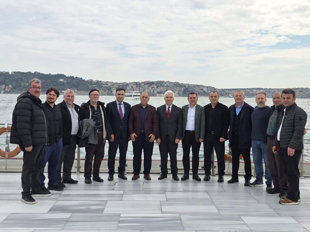 Ak Parti Afyonkarahisar Milletvekili Hasan Arslan İstanbul’da Bir Araya Geldi