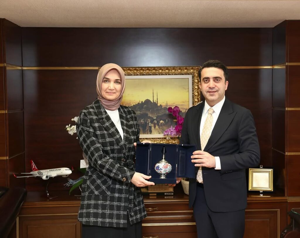 İçişleri Bakan Yardımcısı Kübra Güran Yiğitbaşı Yurtdışı Türkler ve Akraba Topluluklar Başkanı Hadi Türüs’ü Bakanlıkta Ağırladı
