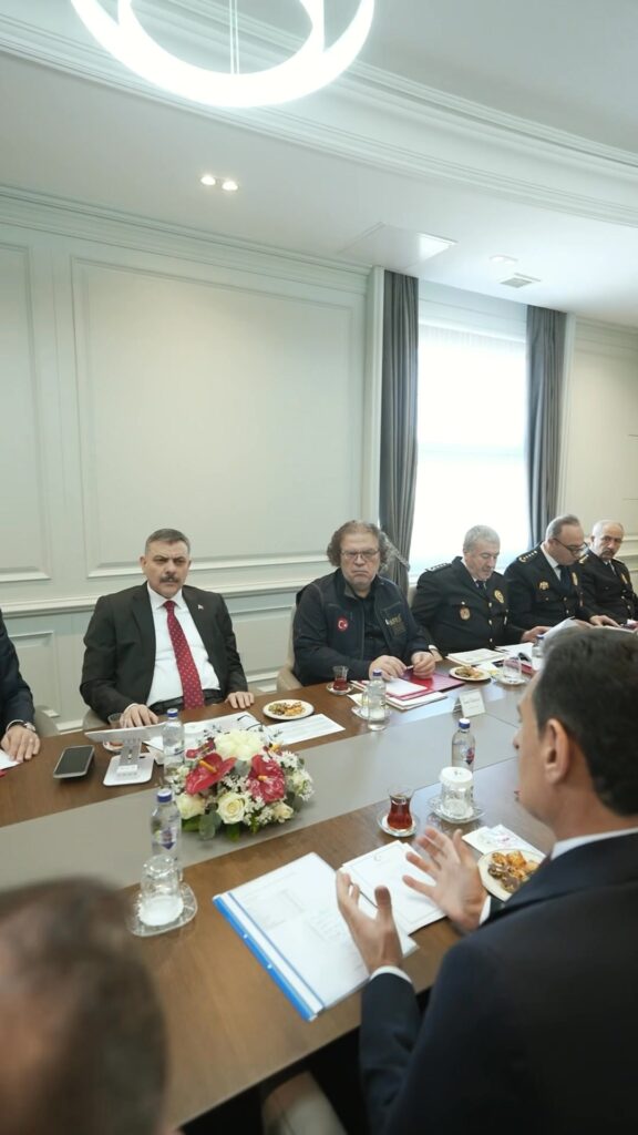 Kuzey Kıbrıs Türk Cumhuriyeti İçişleri Bakanı Dursun Oğuz, İçişleri Bakanı Mustafa Çiftçi’yi Ziyaret Etti