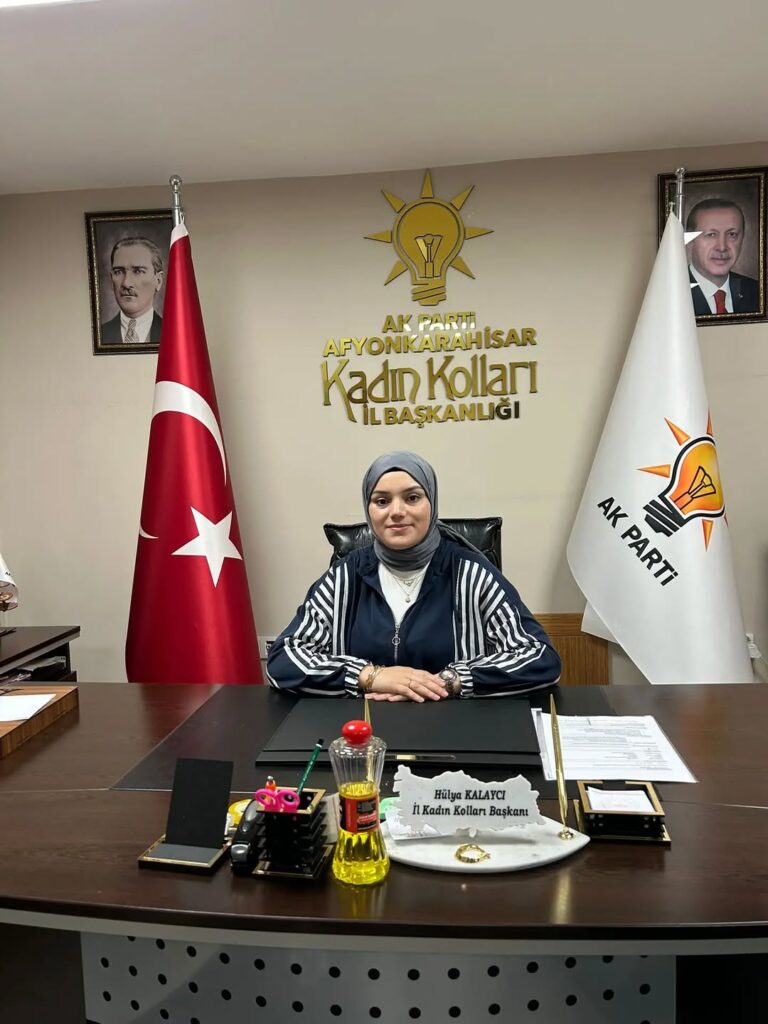 AK Parti Afyonkarahisar İl Kadın Kolları Ahu Dudu Karakoyun’un Taleplerinizi Dinlemek İçin Bekliyor